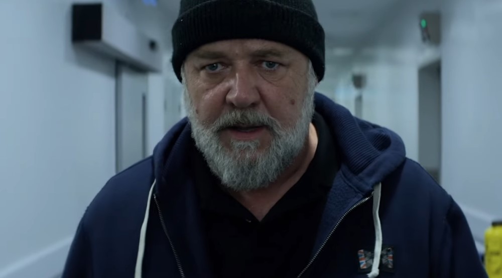 Кадр из фильма «Спящие псы» (2024)