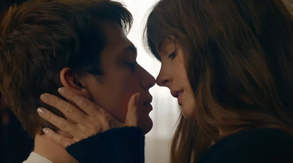 Кадр из фильма «Мысль о тебе» (2024)