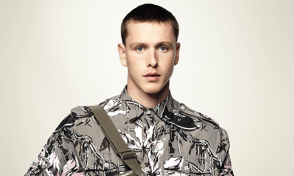 Харрис Дикинсон в рекламе Prada / Фото: соцсети Харриса Дикинсона