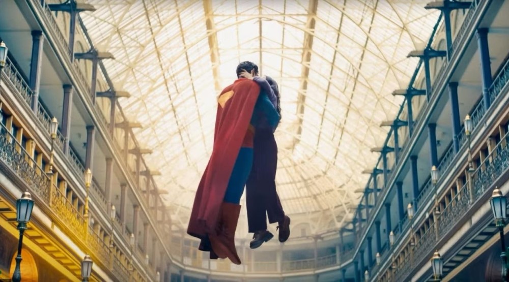 Кадр из фильма «Супермен» (2025)