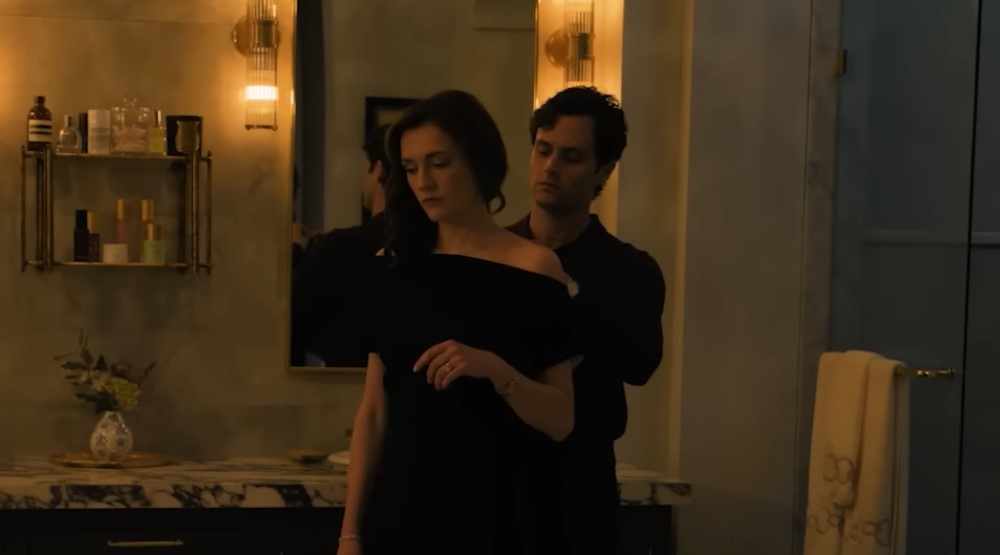 Кадр из 5 сезона сериала «Ты» (2025)