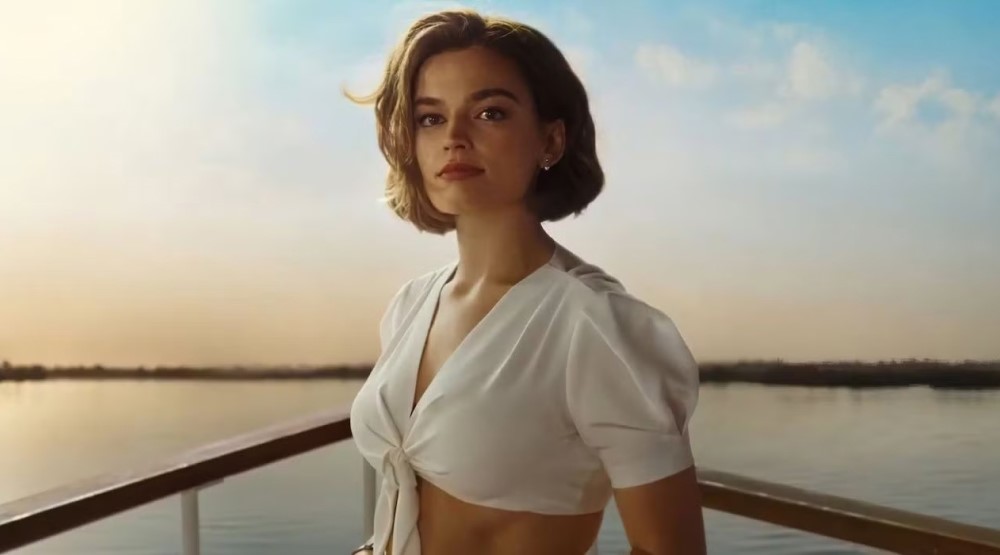 Эмма Маки, кадр из фильма «Смерть на Ниле» (2020)