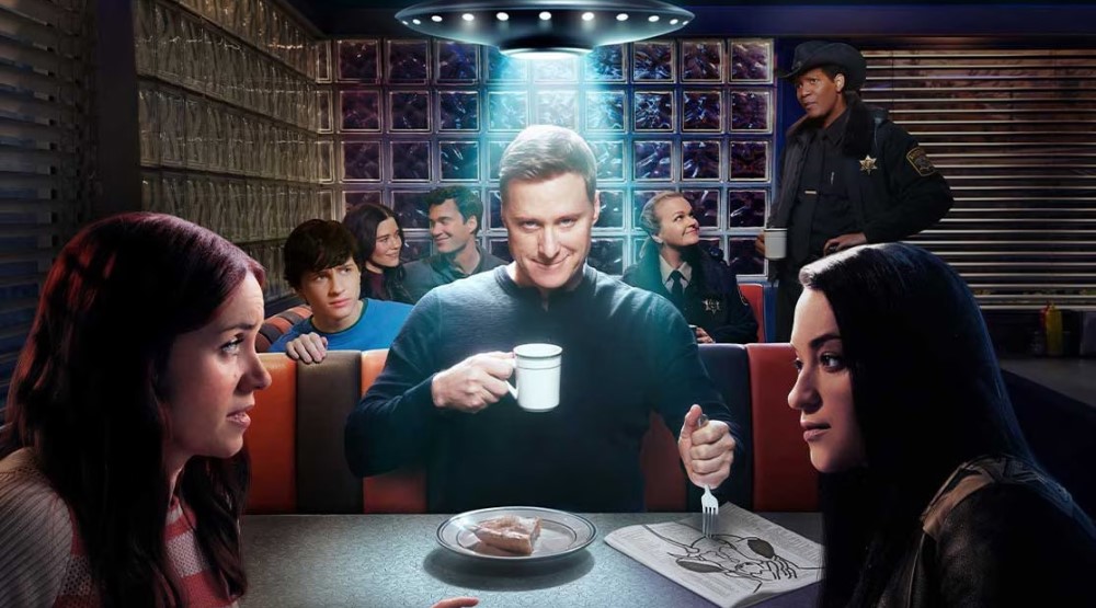 Постер 4 сезона сериала «Засланец из космоса» (2025)