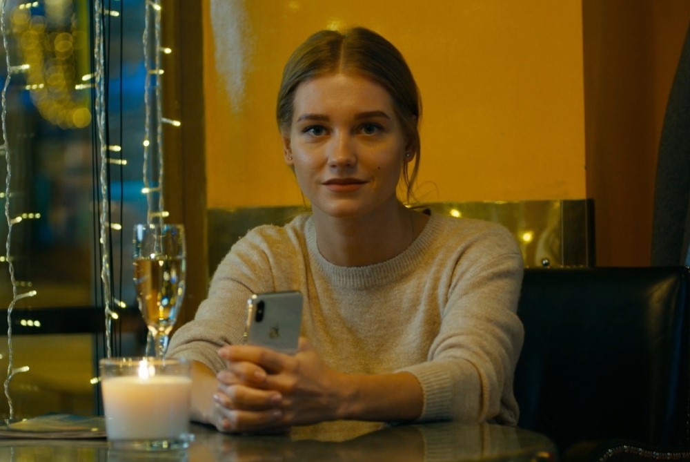 Кристина Асмус, кадр из фильма «Текст» (2019)