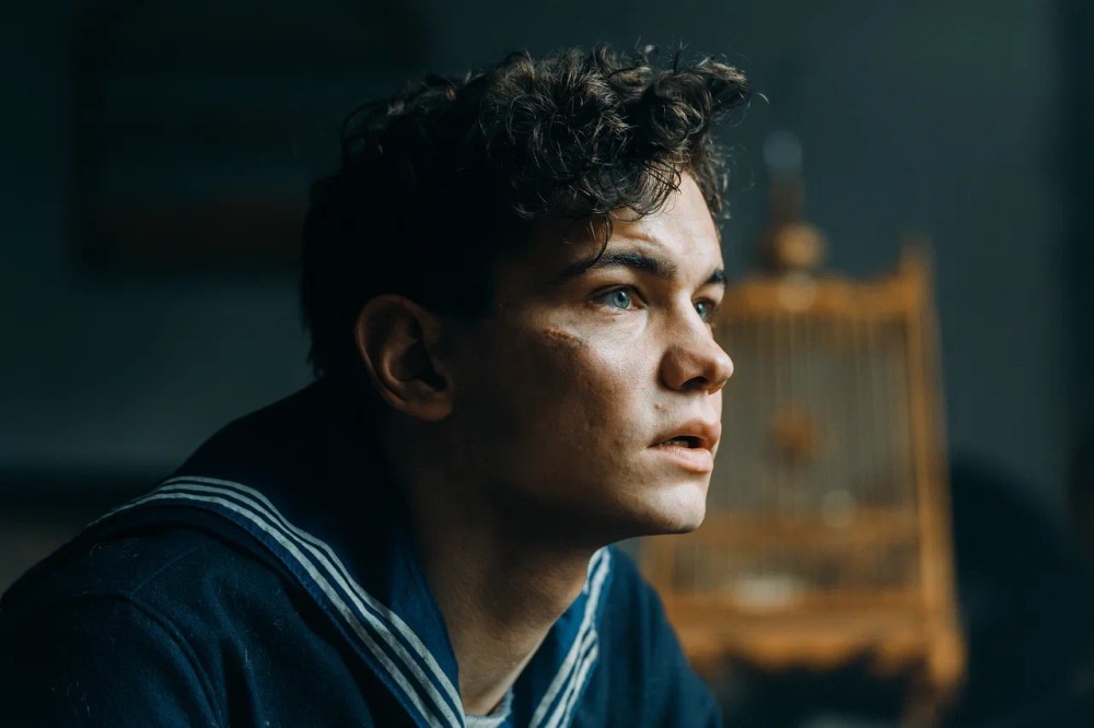 Кадр со съемок фильма «Красавица» (2026) / Фото: «Вольга»