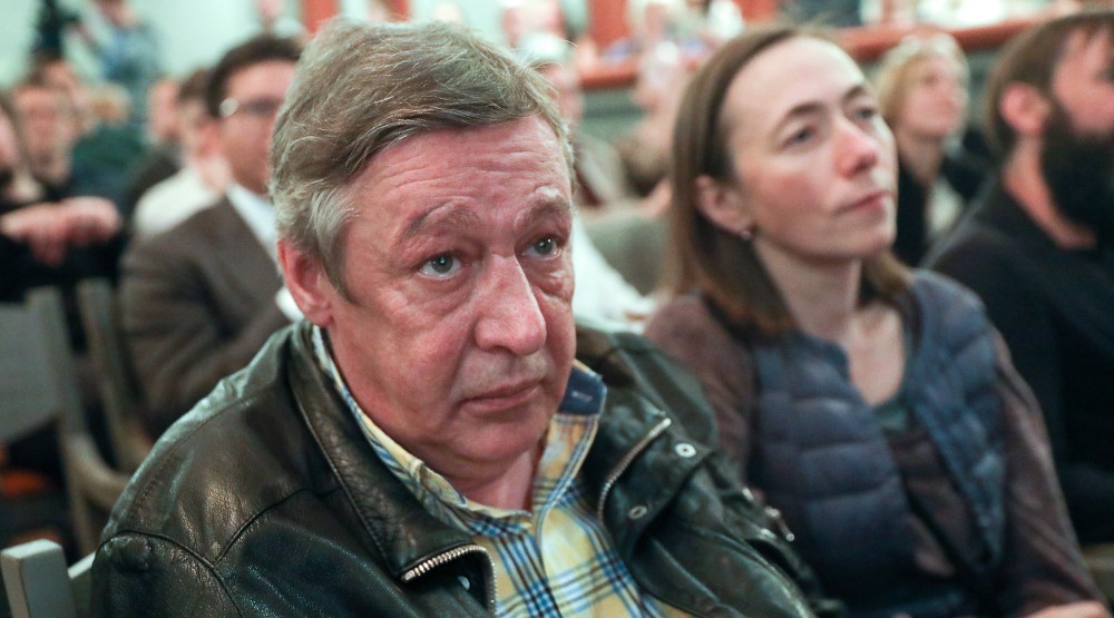 Актер Михаил Ефремов и его супруга Софья Кругликова на премьере фильма «ВМаяковский» режиссера А. Шейна в рамках XII Международного фестиваля-школы современного искусства «Territoriя» в Театре наций. Михаил Почуев/ТАСС