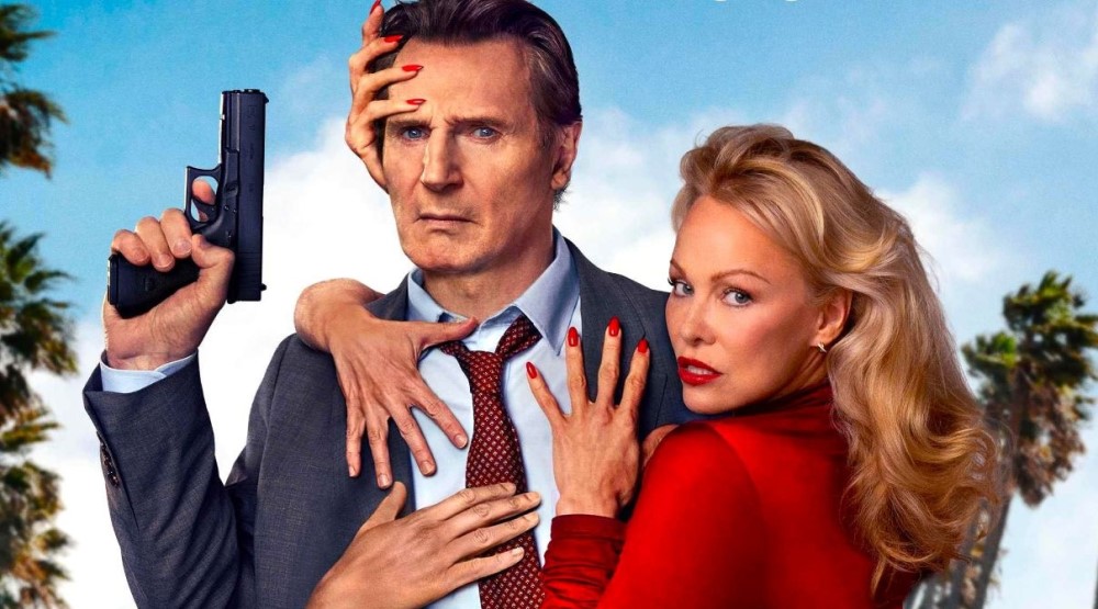 Постер фильма «Голый пистолет» (2025)