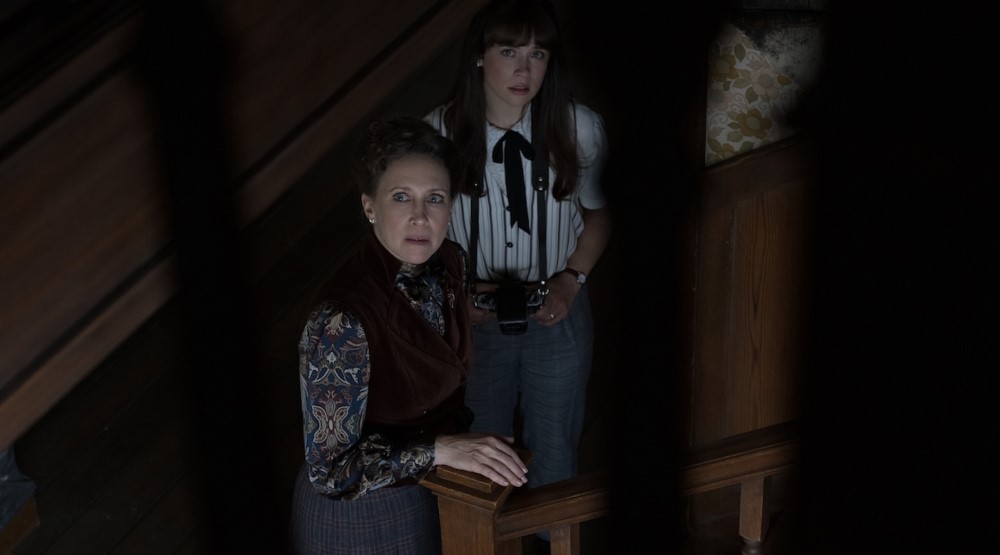 Кадр из фильма «Заклятие 4: Последние обряды» (2025)