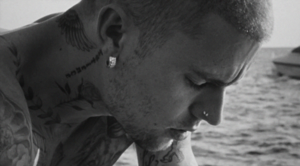 Джастин Бибер / Кадр из клипа «Yukon»