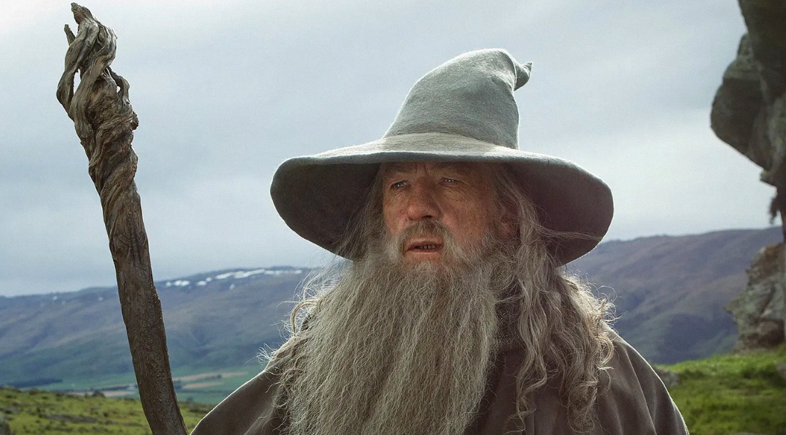 Иэн Маккеллен в роли Гэндальфа / Кадр из фильма «Хоббит: Нежданное путешествие» (2012)