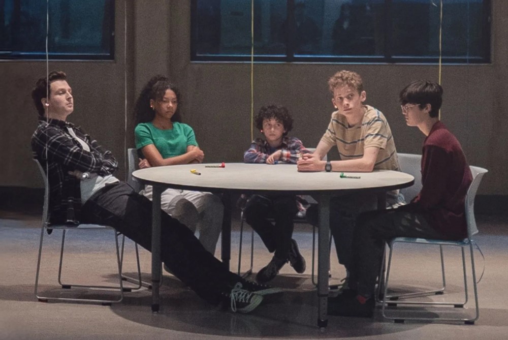 Кадр из 1 сезона сериала «Институт» (2025)