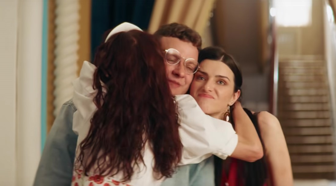 Кадр из фильма «Папины дочки. Мама вернулась» (2025)