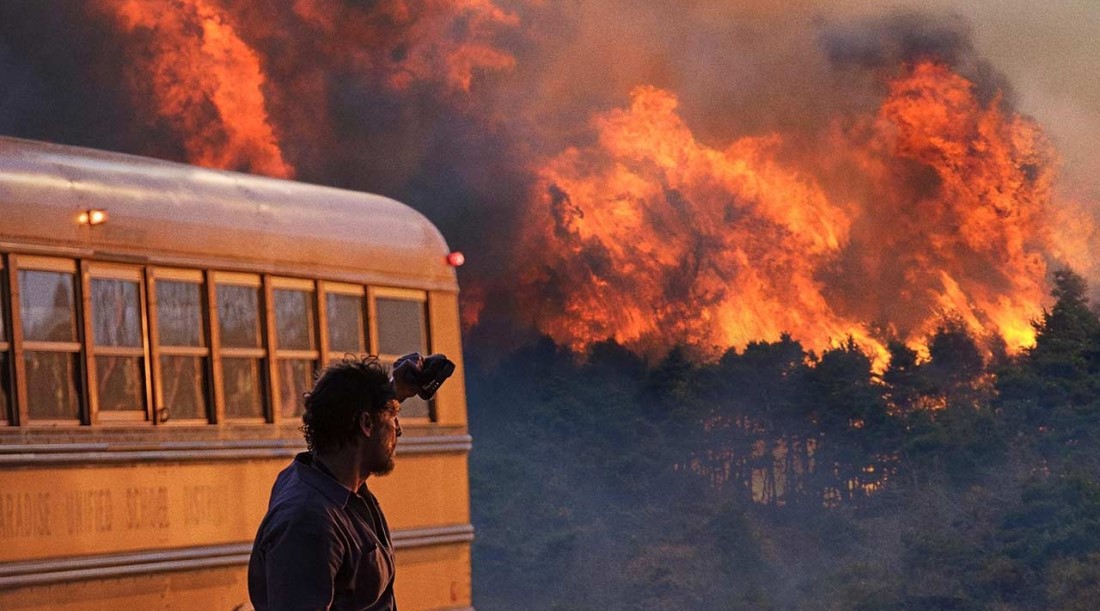 Кадр из фильма «Школьный автобус» (2025)