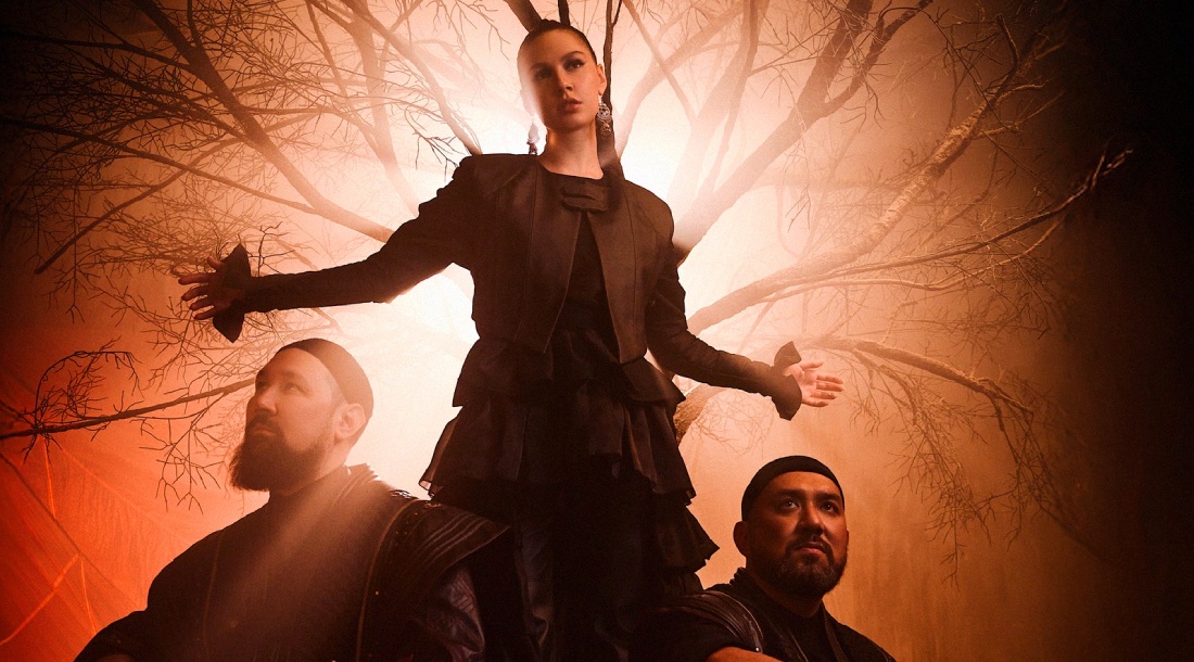 Обложка альбома Ay Yola «Ural-Batyr» (2025)