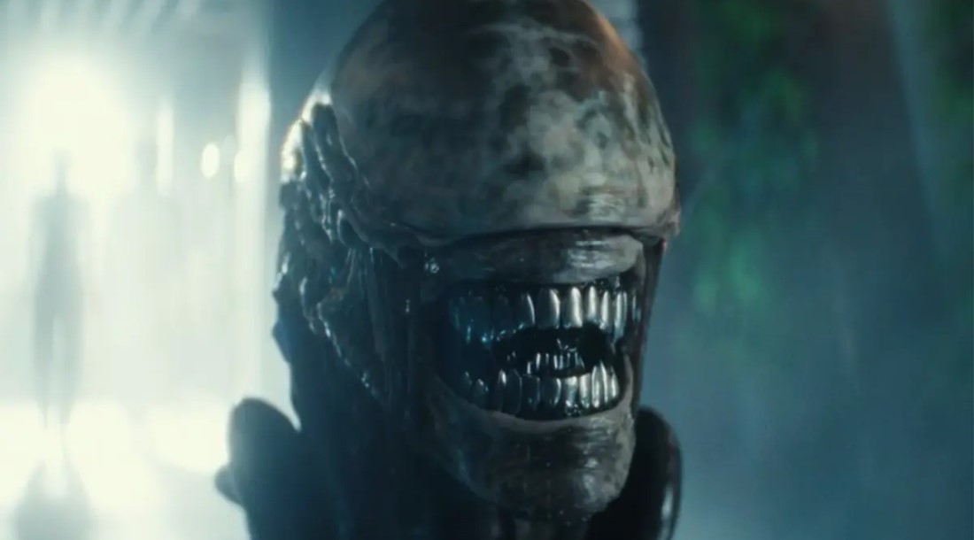 Кадр из 1 сезона сериала «Чужой: Земля» (2025)