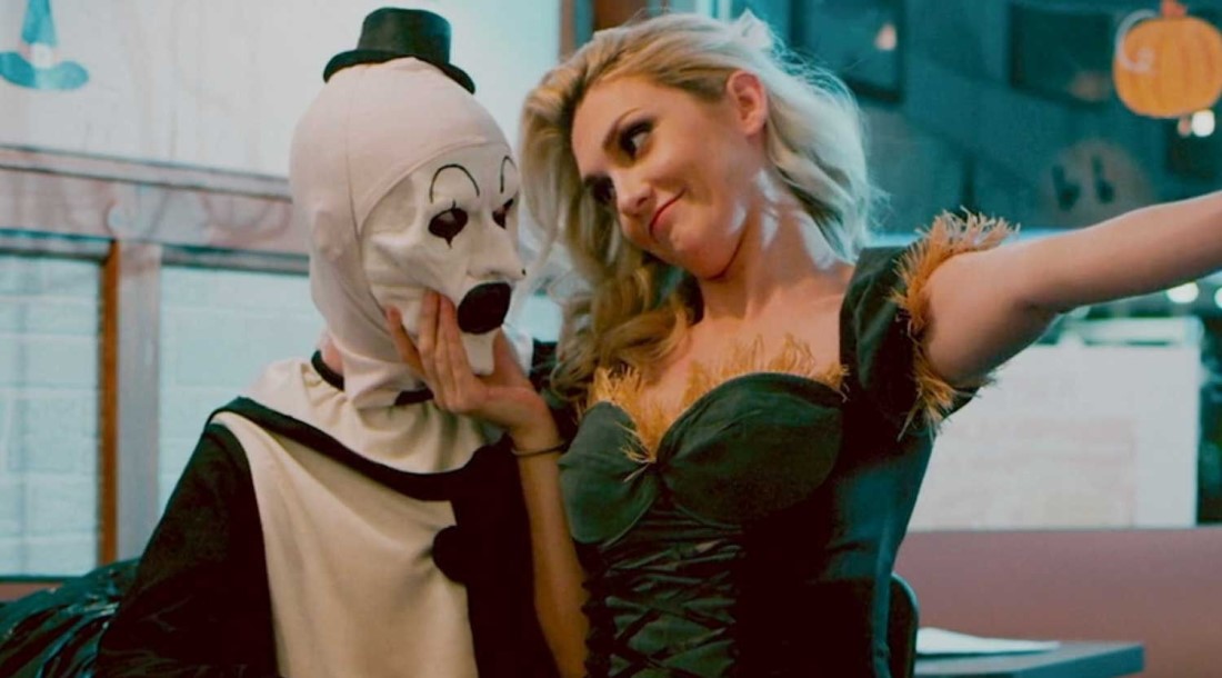 Кадр из фильма «Ужасающий» (2016)