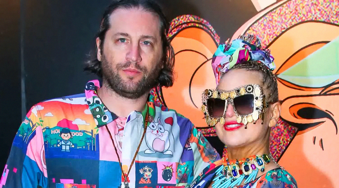 Дэн Бернад и Сия / Скриншот из видео «Sia Denies Drug Allegations in Child Custody Battle With Ex Dan Bernad»