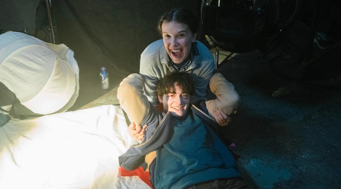 Кадр со съемок 5 сезона сериала «Очень странные дела» (2025) / Фото: Netflix