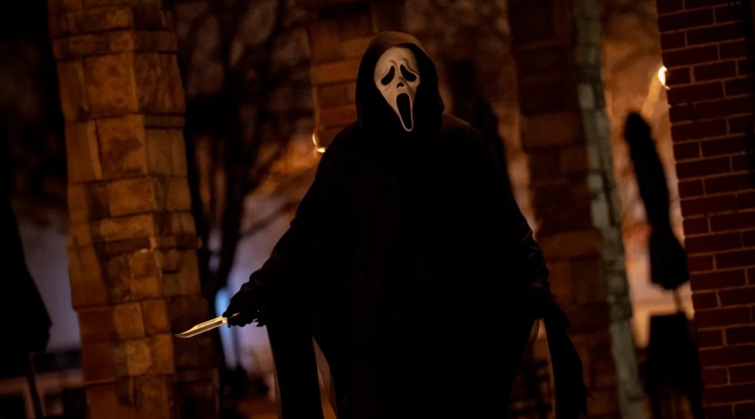 Кадр из фильма «Крик 7» (2026)