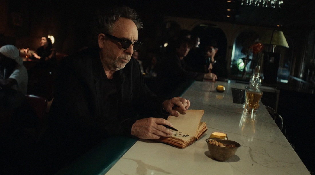 Кадр из клипа «Whiskey/Black Demarco»