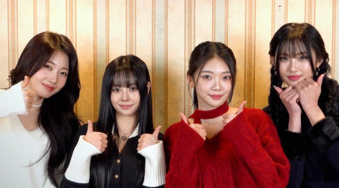 Everglow / Скриншот из видео «EVERGLOW (에버글로우) 2026 새해 인사 영상»