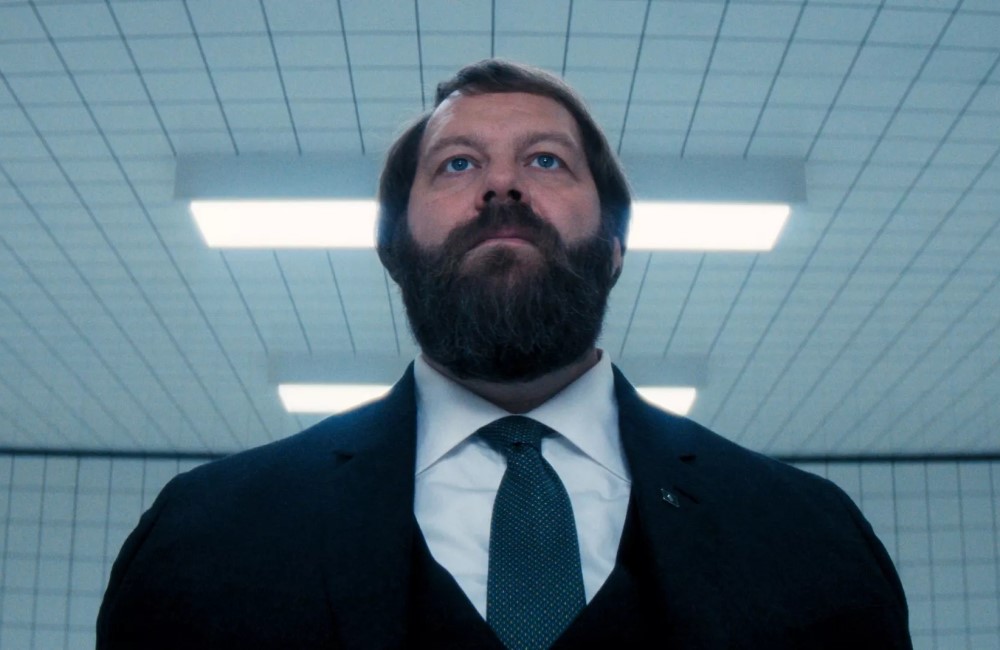 Оулавюр Дарри Оулафссон, кадр из сериала «Разделение» (2022-...)