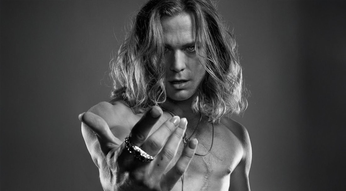 Промо-фото 3 сезона сериала «Интервью с вампиром» (2026)