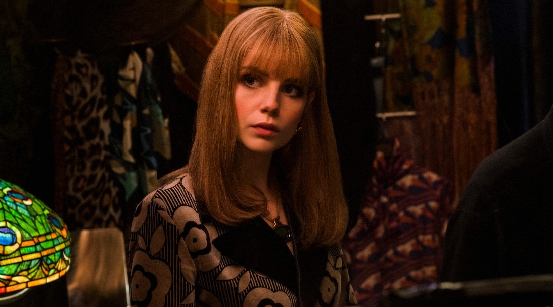 Люси Бойнтон в фильме «Богемская рапсодия» (2018)