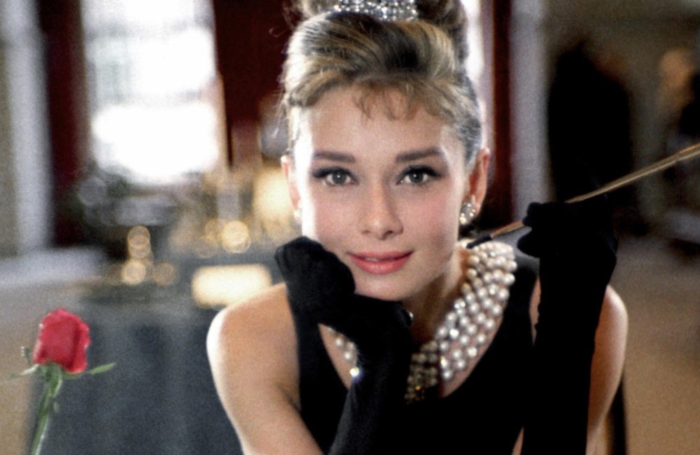 Одри Хепберн, кадр из фильма «Завтрак у Тиффани» (1961)