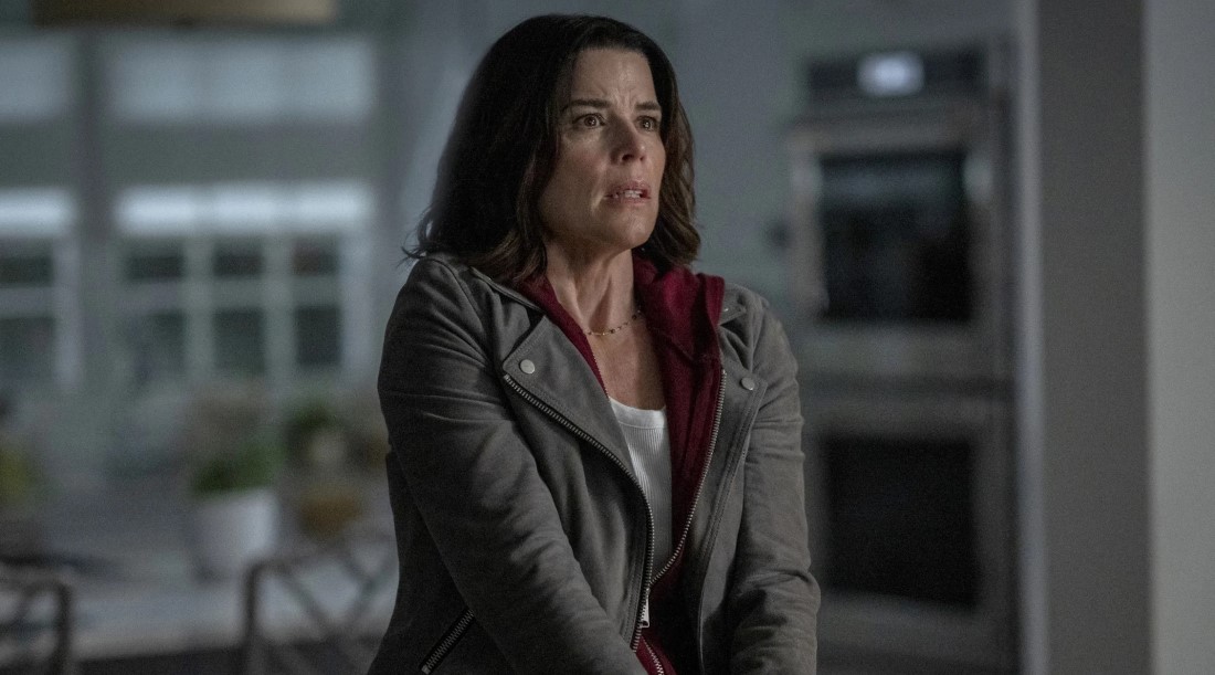 Кадр из фильма «Крик 7» (2026)