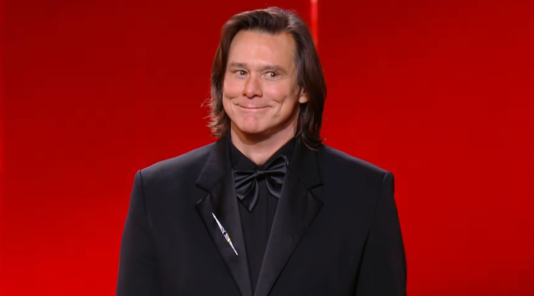 Джим Керри на церемонии вручения премии «Сезар»-2026 / Фото: YouTube/Canalplus