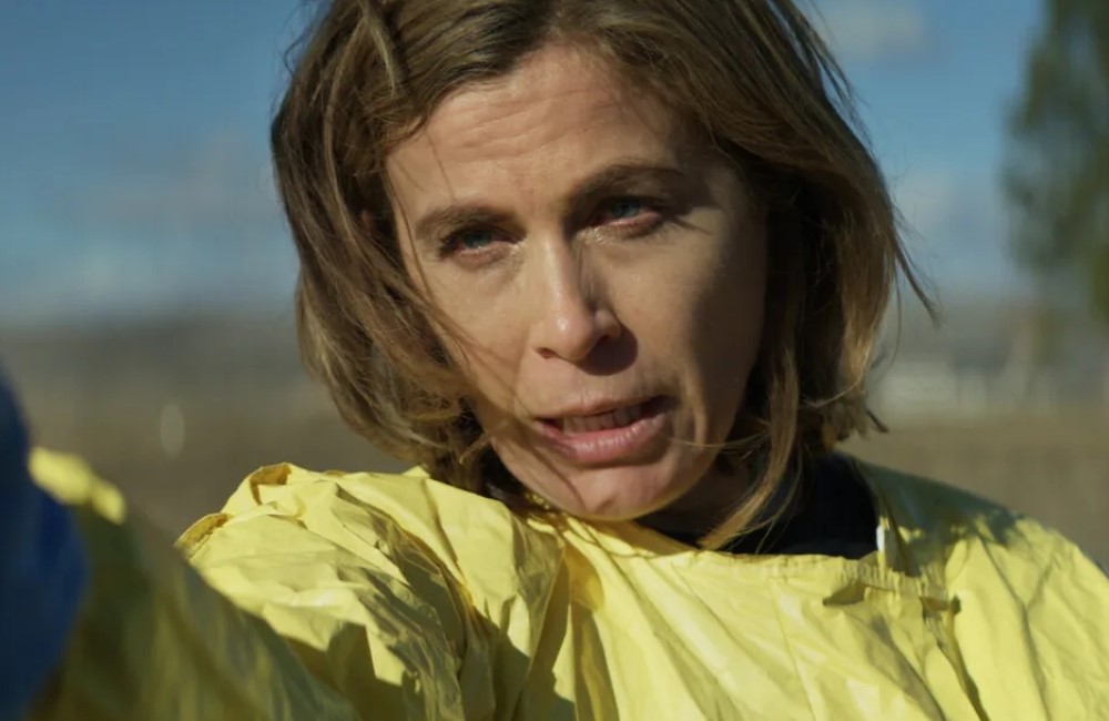 Соня Уолгер, кадр из фильма «Эпидемия. Новое заражение» (2022)