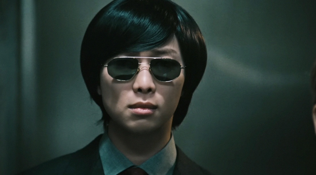 Кадр из клипа «2.0»