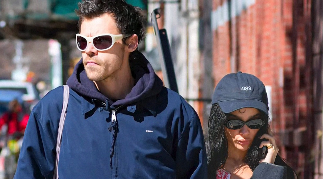 Гарри Стайлс и Зои Кравиц / Скриншот из видео «Why Zoë Kravitz, Harry Styles Are Sparking Engagement Rumors | E! News»