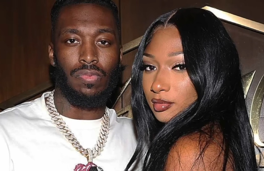 Клэй Томпсон и Меган Ти Сталлион / Скриншот из видео «We're NOT Surprised That Klay Thompson Cheated on Megan Thee Stallion»