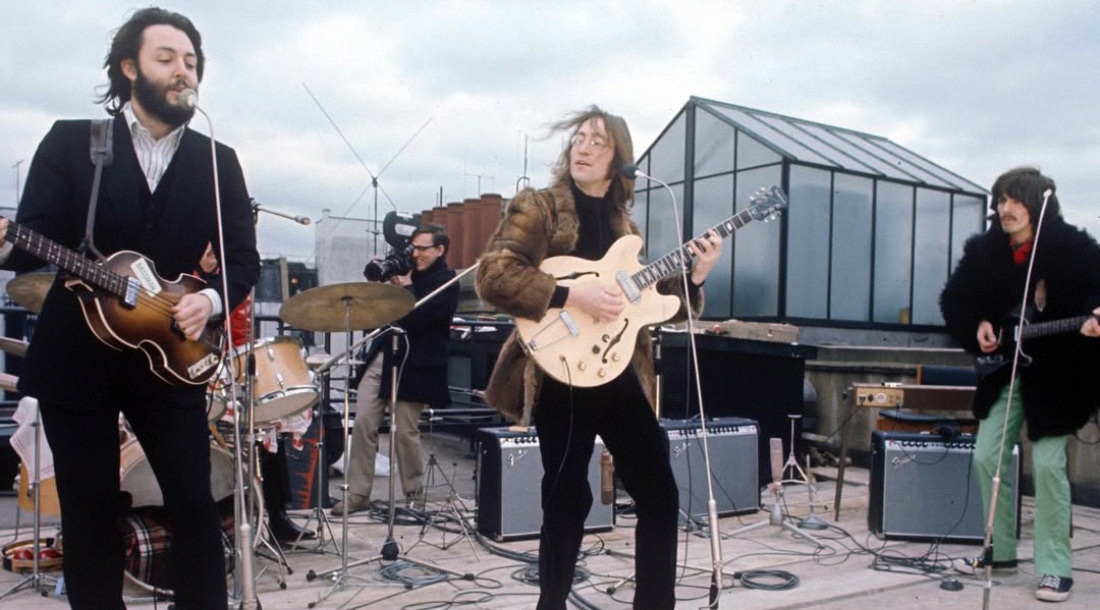 Легендарный концерт The Beatles на крыше / Фото: страницы The Beatles в соцсетях
