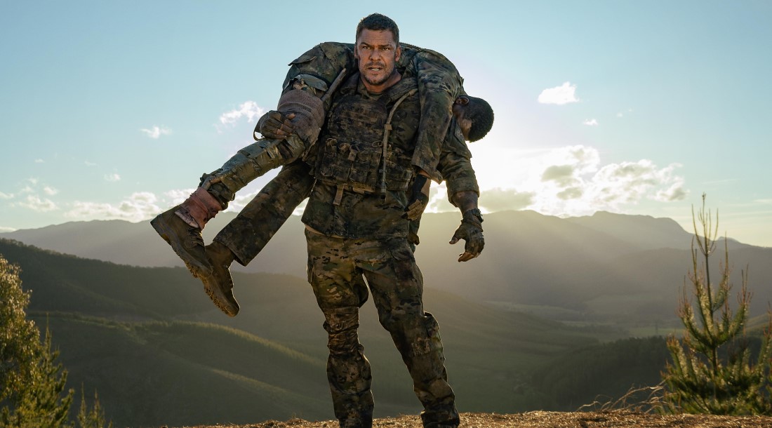Кадр из фильма «Военная машина» (2026) / Netflix