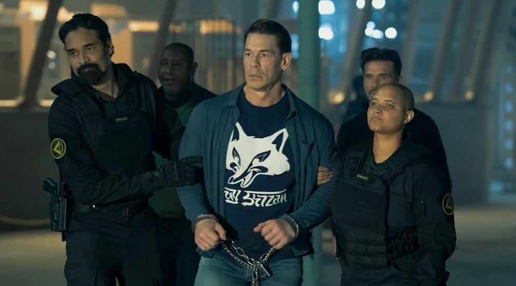 Кадр из 2 сезона сериала «Миротворец» (2025)/ HBO Max