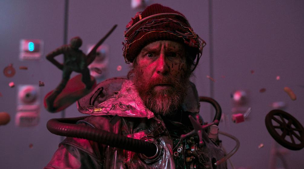 Кадр из фильма «Удачи, веселья, не сдохни» (2025)/ Briarcliff Entertainment