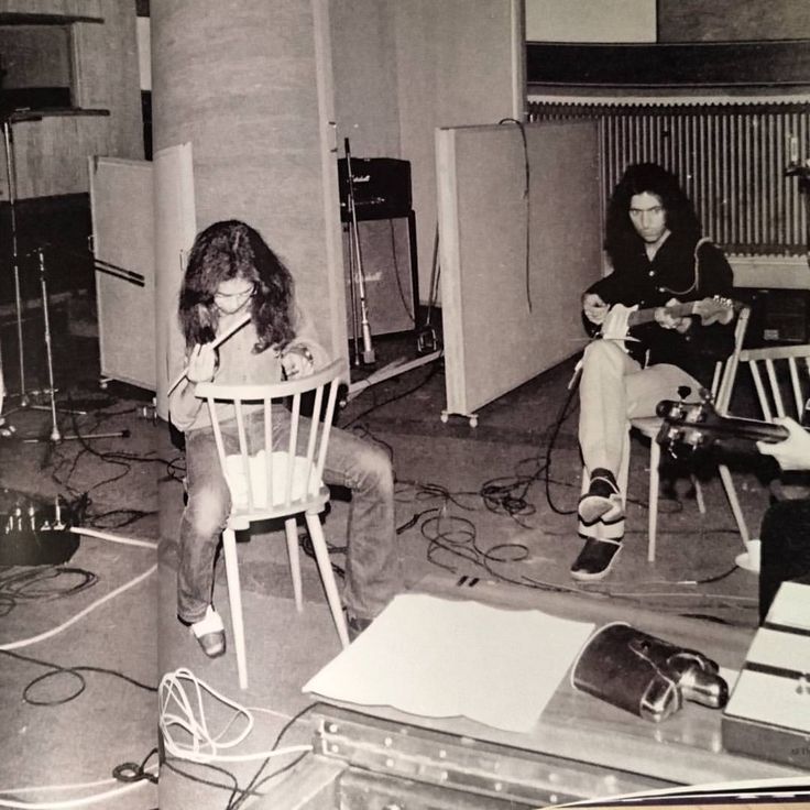Ричи Блэкмор и Иен Пэйс во время сессий записи альбома "Who Do We Think We Are?"