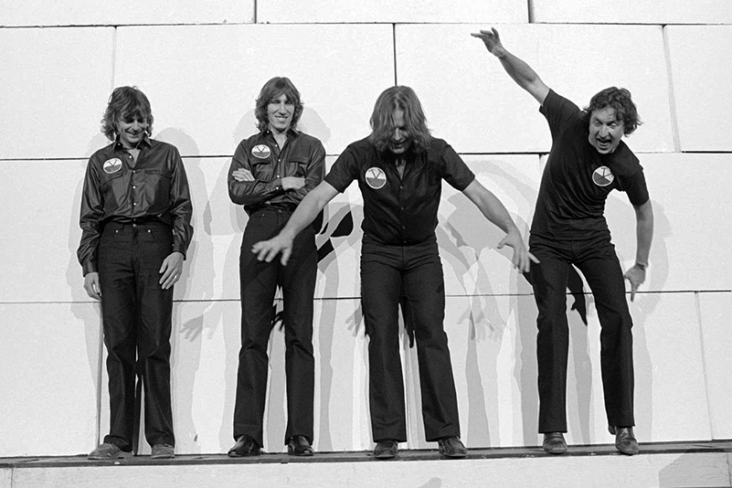Pink Floyd представляют альбом и шоу "The Wall", ок. 1980. Последнее промо-фото группы вчетвером.