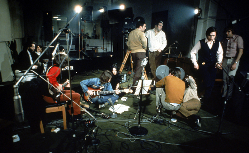 Не самая рабочая обстановка: The Beatles в студии Туикенем