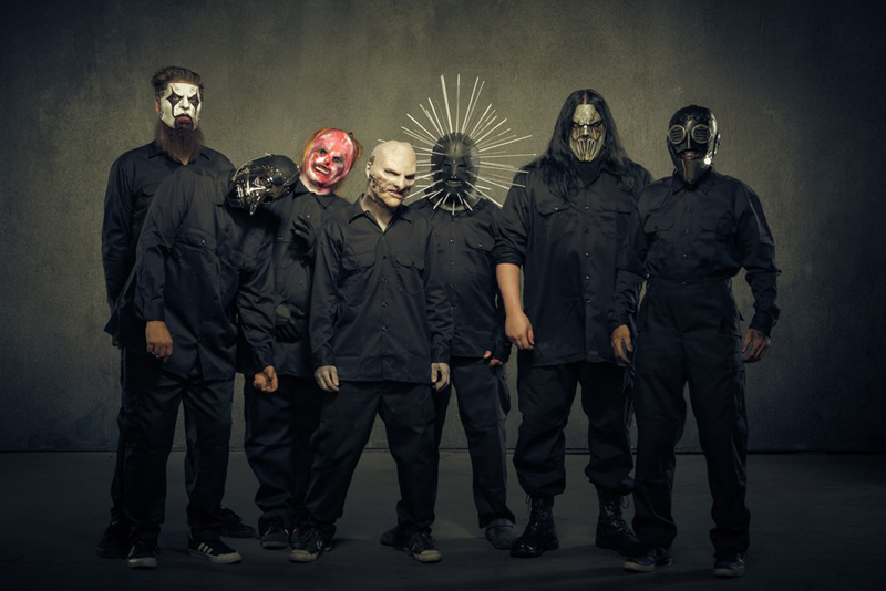 Slipknot в своей униформе