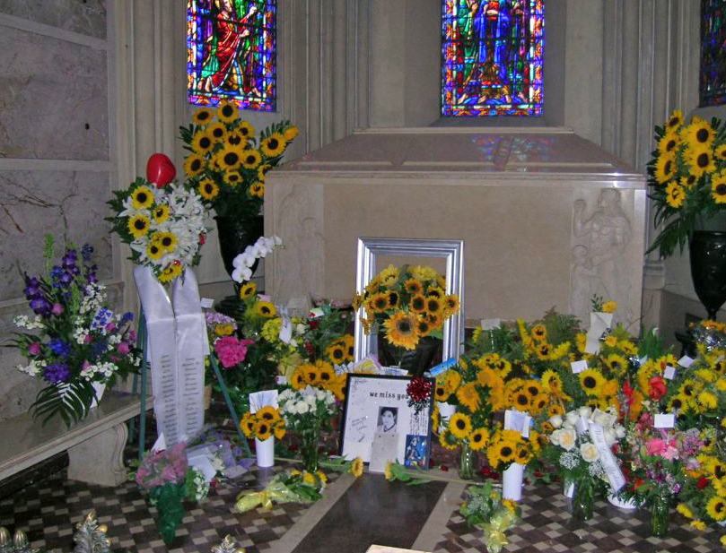 Мавзолей и гробница Майкла Джексона