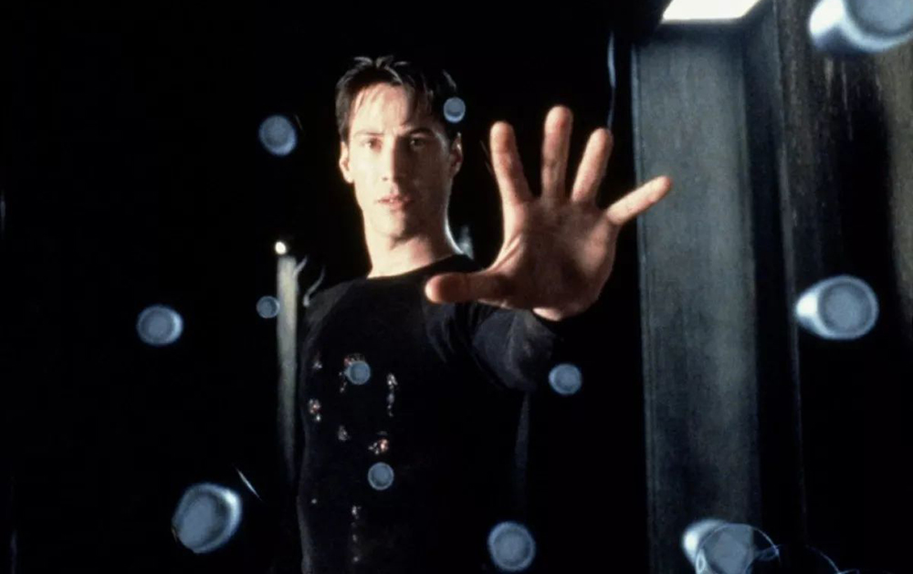 Кадр из фильма «Матрица» (1999)