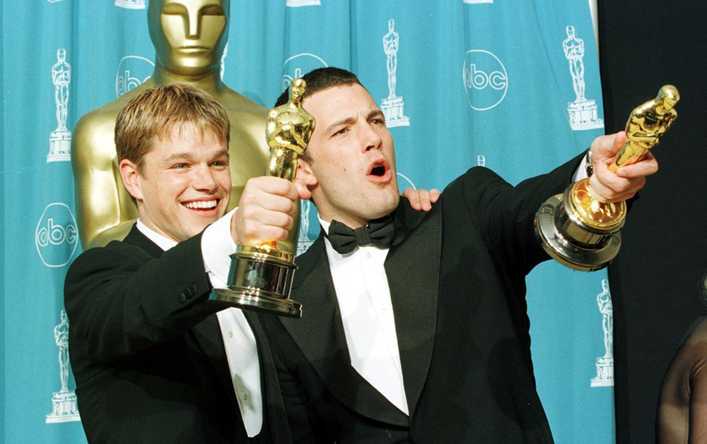 Бен Аффлек и Мэтт Дэймон после церемонии вручения премии «Оскар», 1998 год