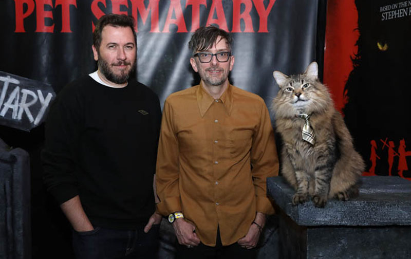 Деннис Уидмайер, Кевин Колш и кот на премьере фильма «Кладбище домашних животных»