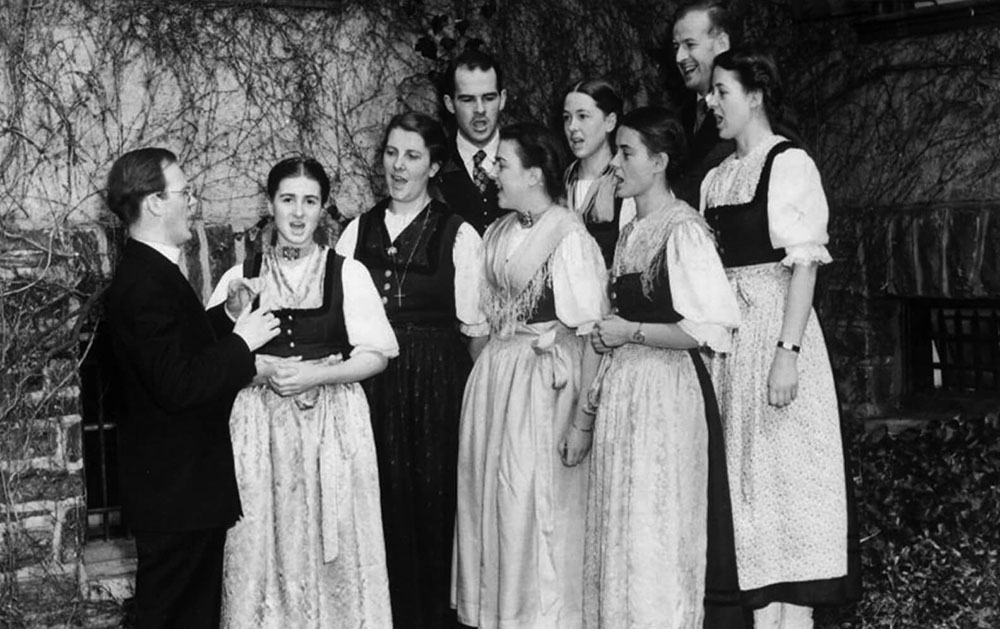Семья фон Трапп на репетиции, 1941 год