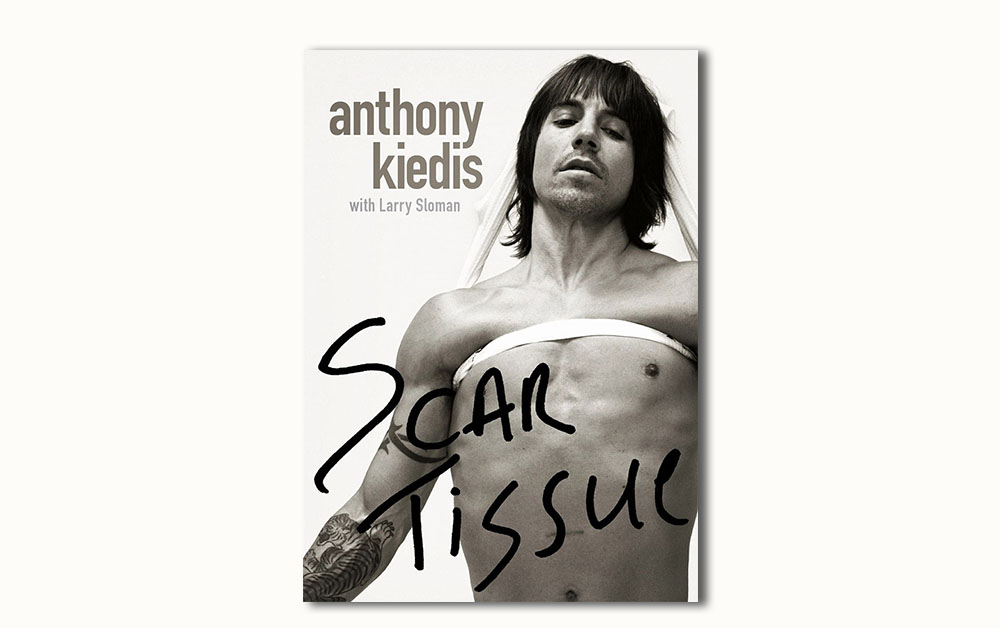 Обложка англоязычного издания книги «Red Hot Chili Peppers: линии шрамов» Энтони Кидиса