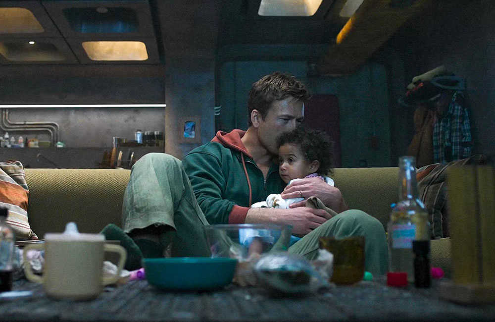 Кадр из фильма «Бегущий человек» (2025)/ Фото: Paramount Pictures